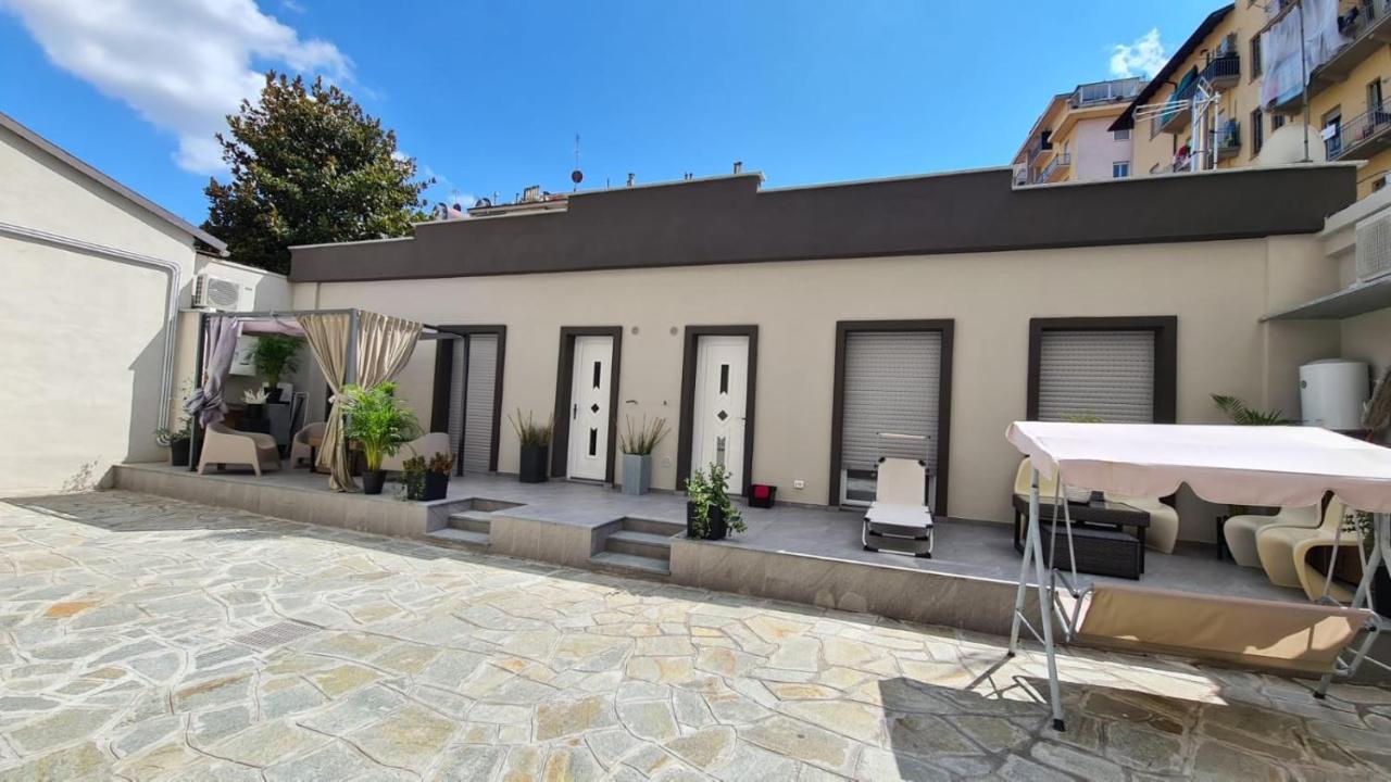 Decoluxe !Apartamento Con 1 Camera Da Letto , In Zona San Paolo , Via Martiniana Torino Dış mekan fotoğraf