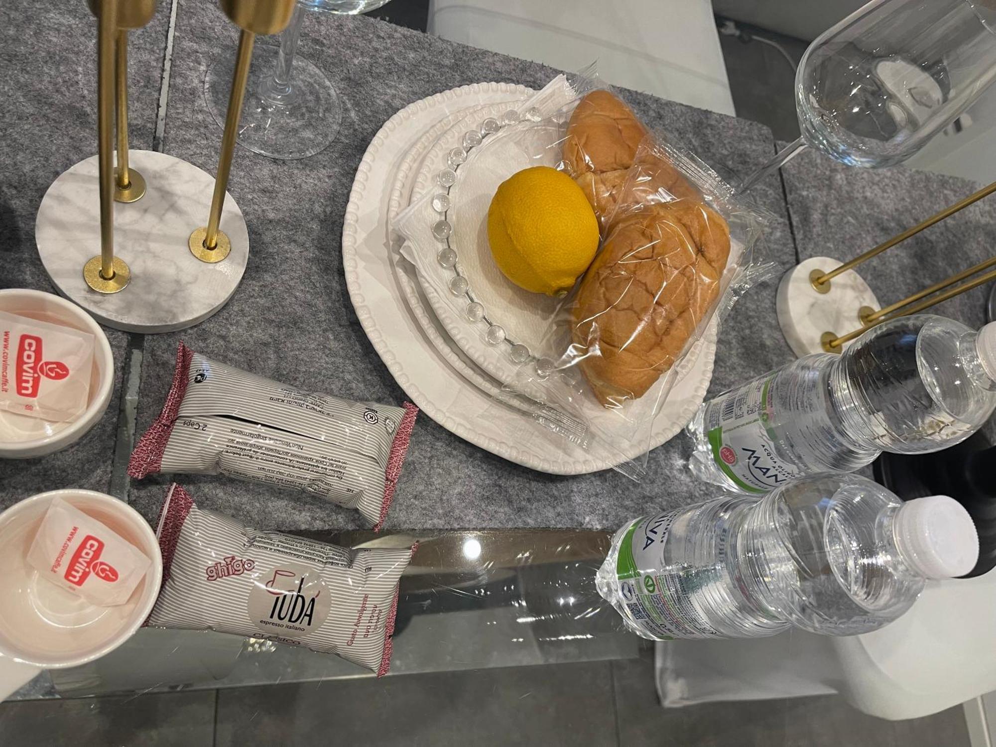Decoluxe !Apartamento Con 1 Camera Da Letto , In Zona San Paolo , Via Martiniana Torino Dış mekan fotoğraf