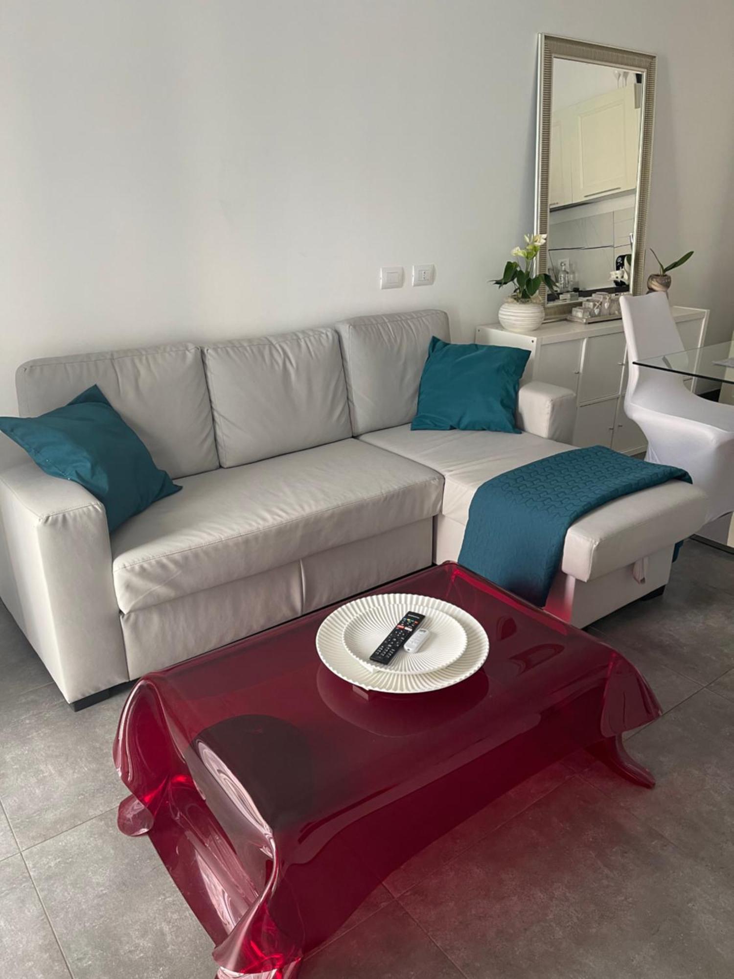 Decoluxe !Apartamento Con 1 Camera Da Letto , In Zona San Paolo , Via Martiniana Torino Dış mekan fotoğraf